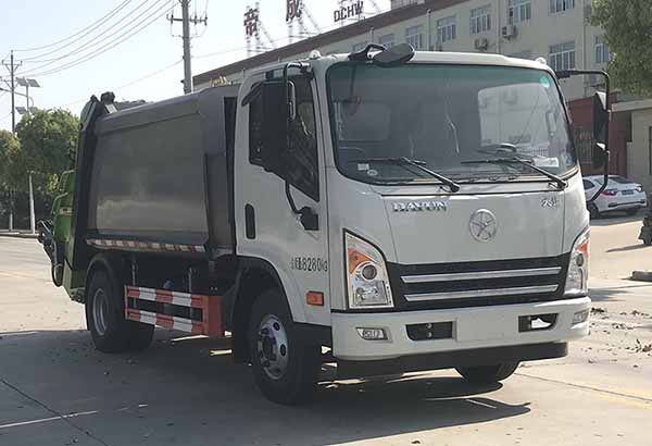 國(guó)六大運(yùn)壓縮式垃圾車